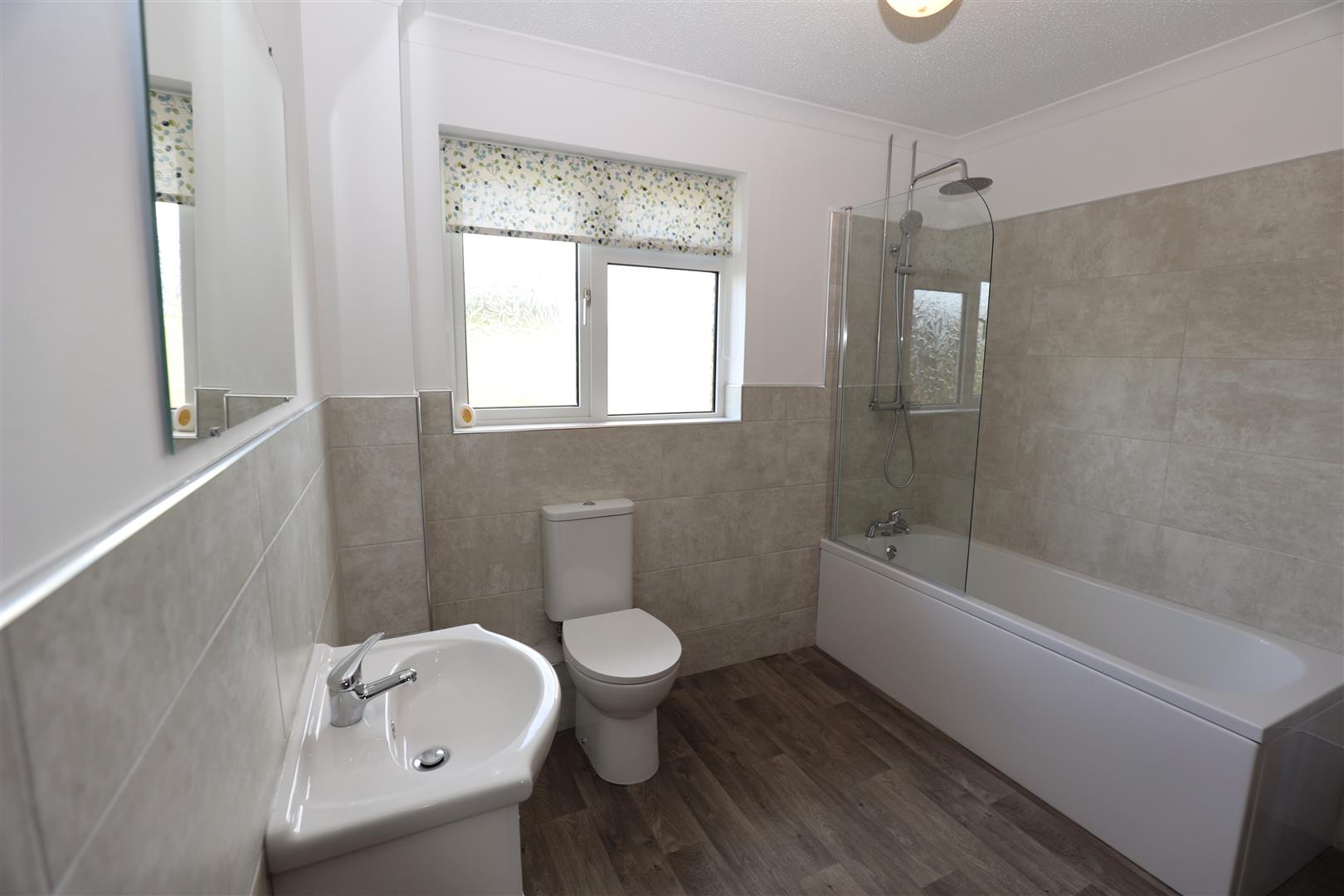 Twmpath Newydd, Colwinston,  Cowbridge, Vale of Glamorgan, CF71 7NJ